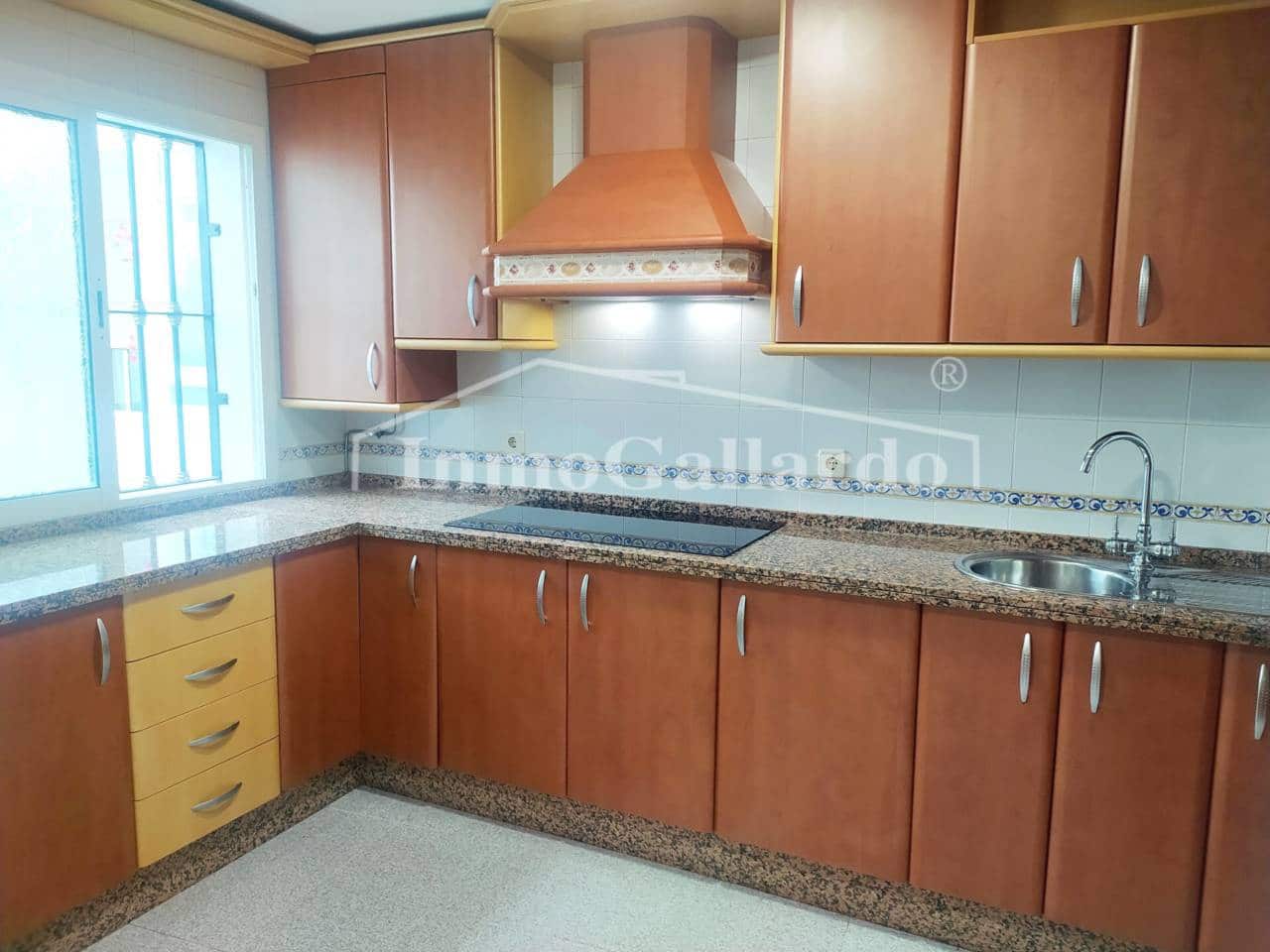 3 Zimmer Wohnung zu vermieten in Malaga Stadt mit Garage - 1.500 € (Ref: 9747495)