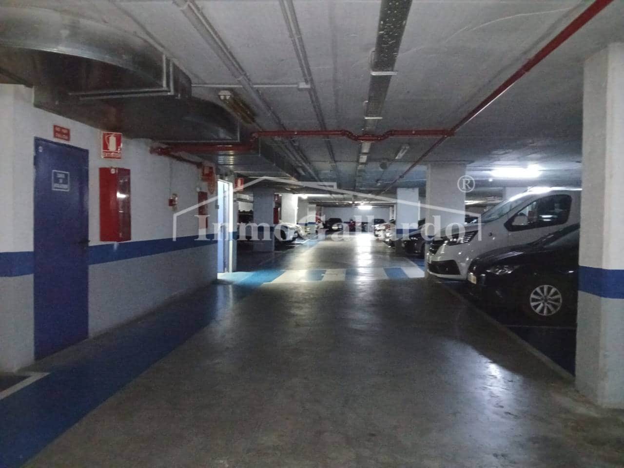 Garasje til salgs i Malaga by - € 38 300 (Ref: 9758286)