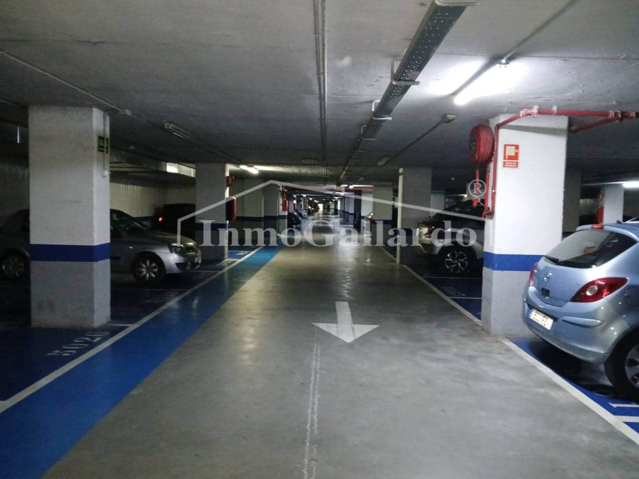 Garasje til salgs i Malaga by - € 38 300 (Ref: 9758286)