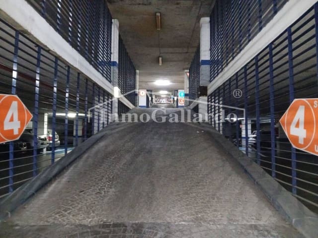 Garasje til salgs i Málaga by - € 38 300 (Ref: 9758286)