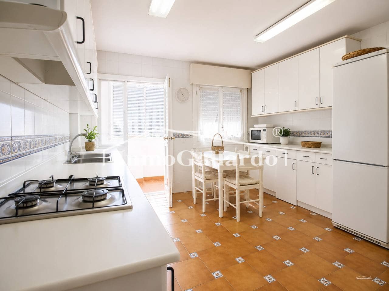 3 bedroom Flat for sale in Malaga city - € 777,500 (Ref: 9788099)