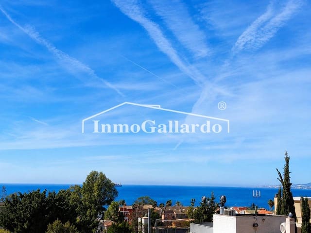 3 soveværelse Lejlighed til salg i El Palo, Málaga by - € 777.500 (Ref: 9788099)