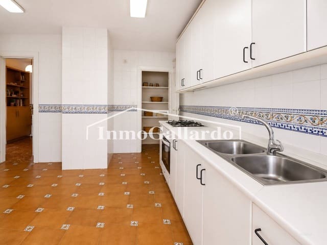 3 soveværelse Lejlighed til salg i El Palo, Málaga by - € 777.500 (Ref: 9788099)