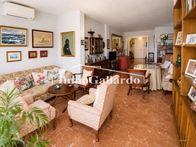 3 soveværelse Lejlighed til salg i El Palo, Málaga by - € 777.500 (Ref: 9788099)