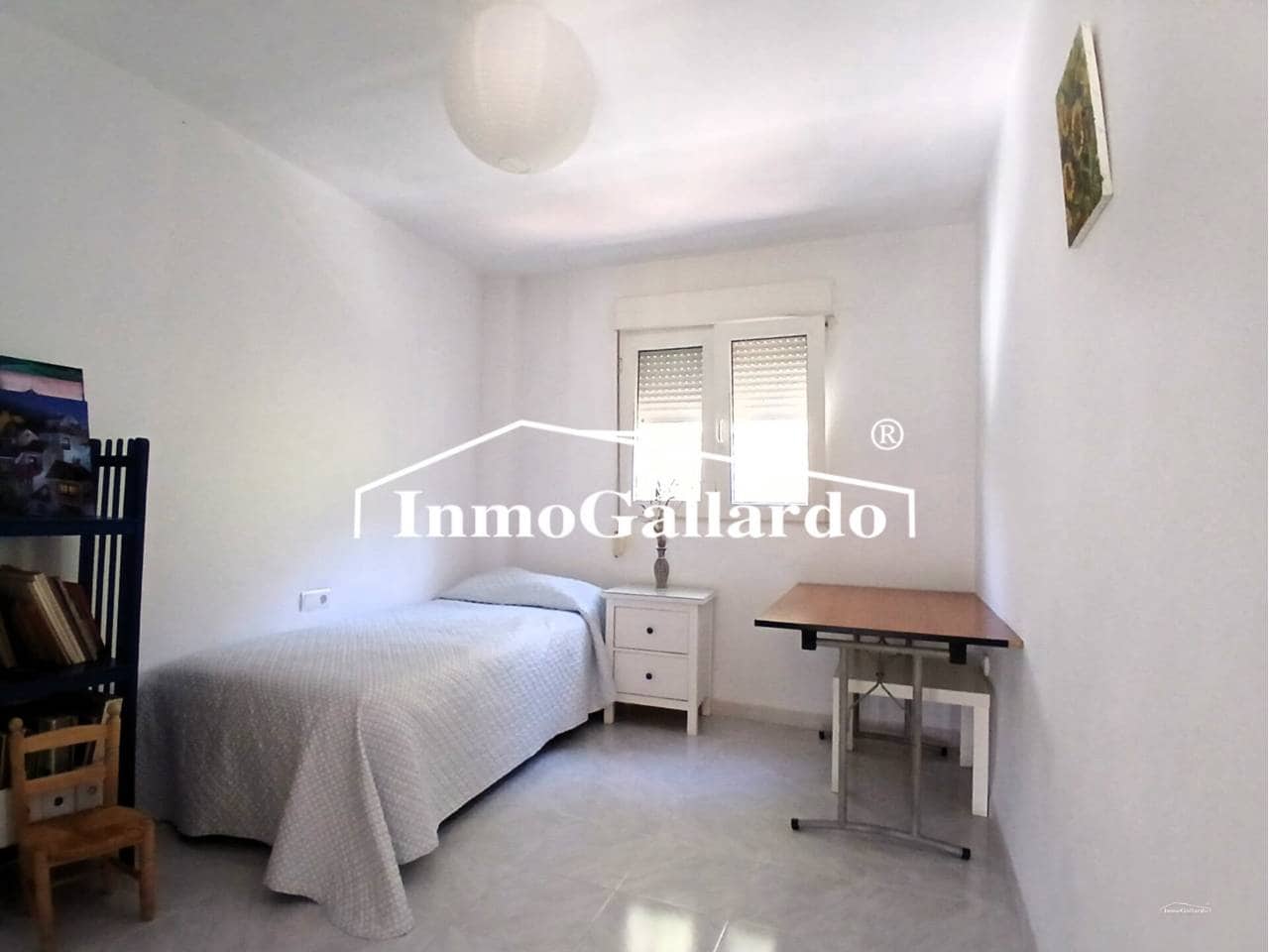 6 soveværelse Semi-Rækkehus til salg i Malaga by med garage - € 1.057.000 (Ref: 9788100)