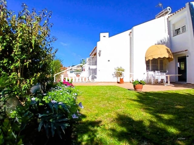 6 chambre Villa/Maison Semi-Mitoyenne à vendre à Malaga ville avec garage - 1 057 000 € (Ref: 9788100)