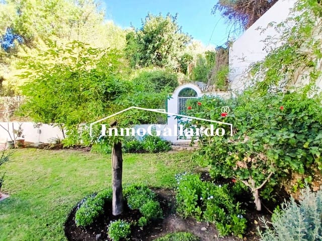 6 chambre Villa/Maison Semi-Mitoyenne à vendre à Malaga ville avec garage - 1 057 000 € (Ref: 9788100)