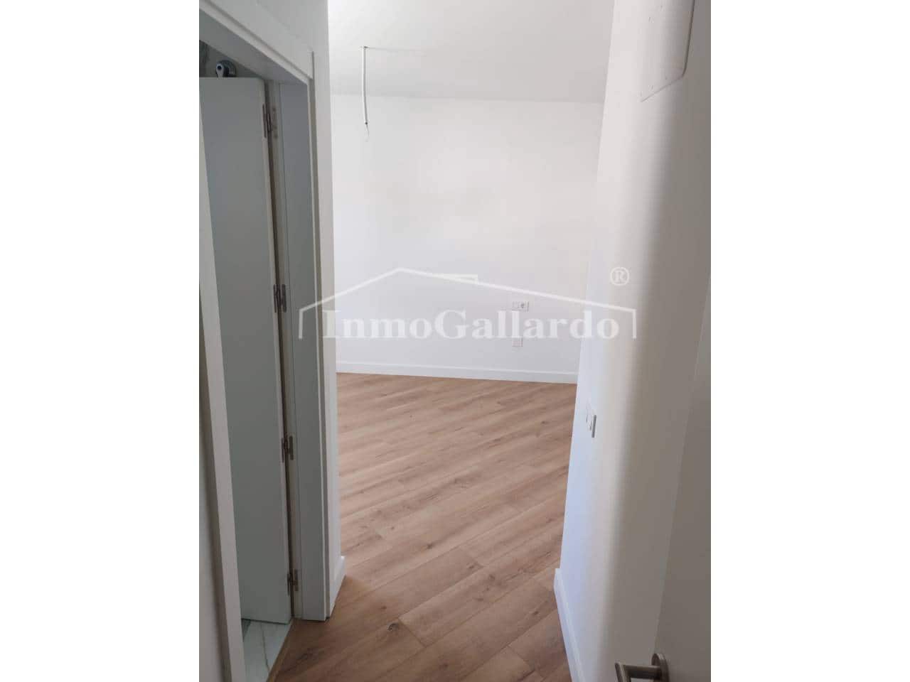 3 sovrum Lägenhet till salu i Malaga stad med pool garage - 895 000 € (Ref: 9788101)