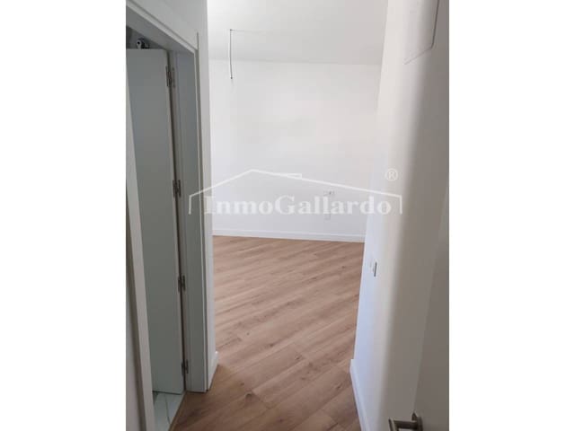 3 sovrum Lägenhet till salu i Málaga stad med pool garage - 895 000 € (Ref: 9788101)