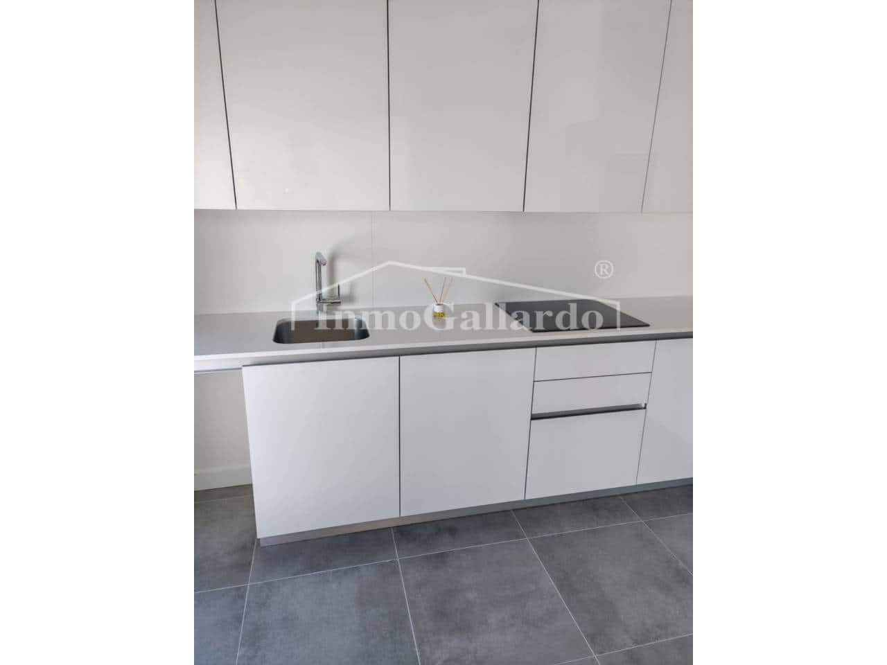 3 sovrum Lägenhet till salu i Malaga stad med pool garage - 895 000 € (Ref: 9788101)