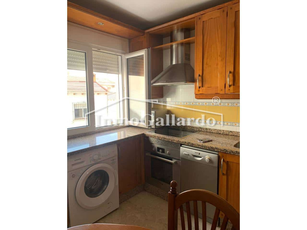 2 makuuhuone Asunto vuokrattavana paikassa Rincon de la Victoria - 800 € (Ref: 9790006)