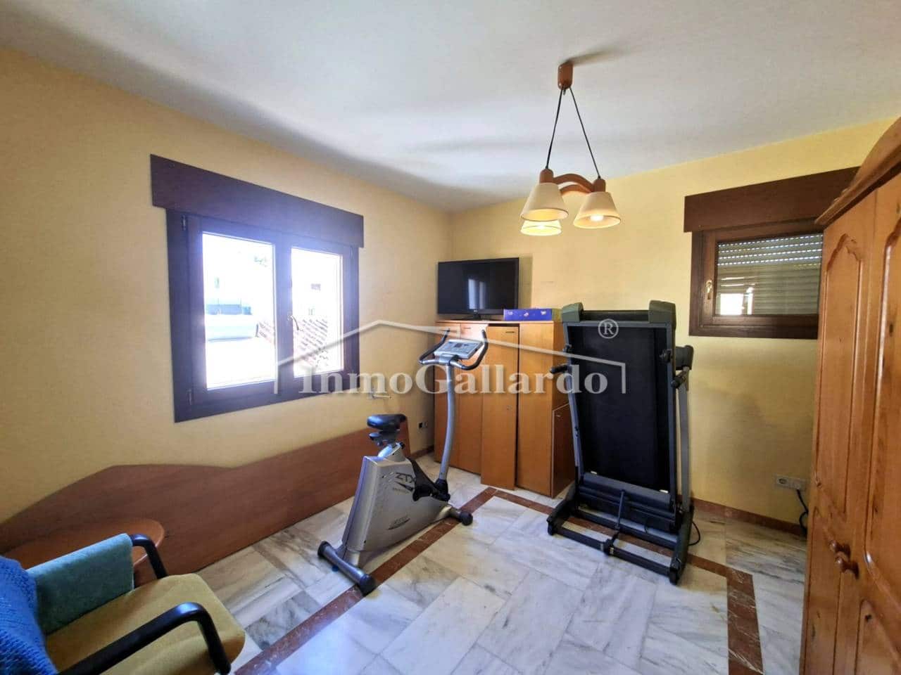 7 sypialnia Willa na sprzedaż w Miasto Malaga z basenem garażem - 1 579 000 € (Ref: 9793831)