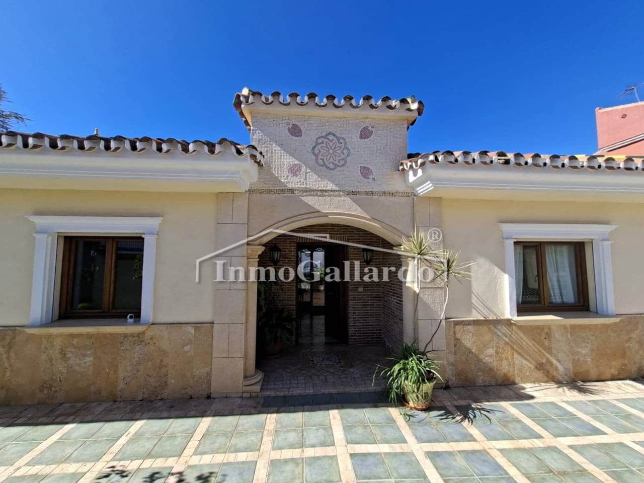 7 sypialnia Willa na sprzedaż w Miasto Malaga z basenem garażem - 1 579 000 € (Ref: 9793831)