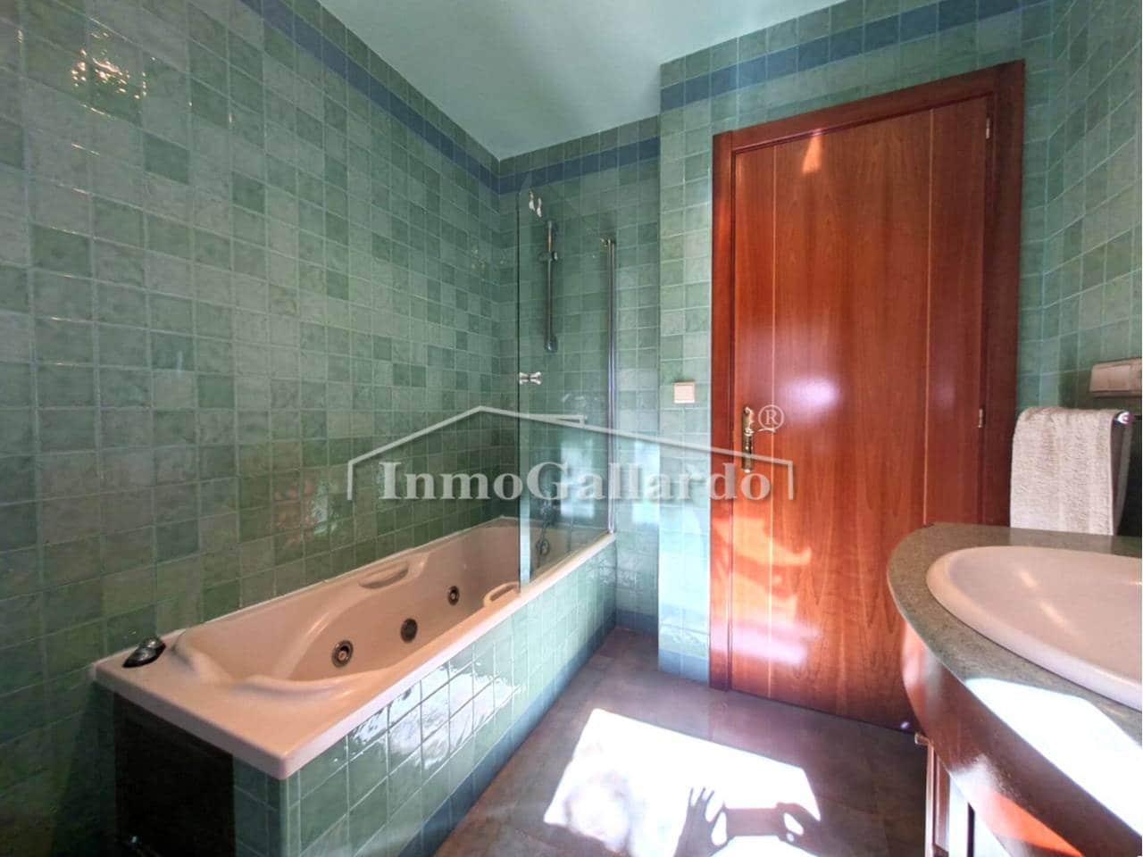 7 sypialnia Willa na sprzedaż w Miasto Malaga z basenem garażem - 1 579 000 € (Ref: 9793831)