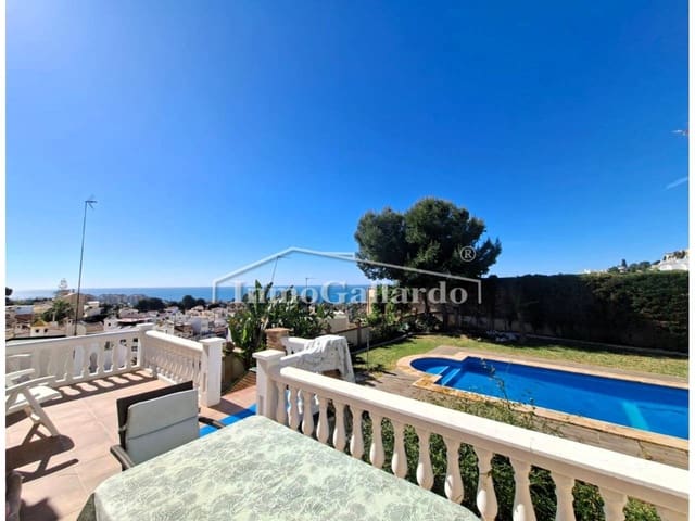 7 sypialnia Willa na sprzedaż w Pedregalejo, Miasto Málaga z basenem garażem - 1 579 000 € (Ref: 9793831)