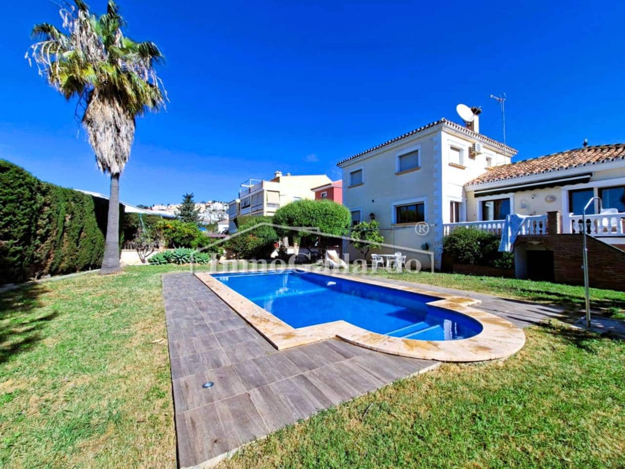 7 sypialnia Willa na sprzedaż w Miasto Malaga z basenem garażem - 1 579 000 € (Ref: 9793831)