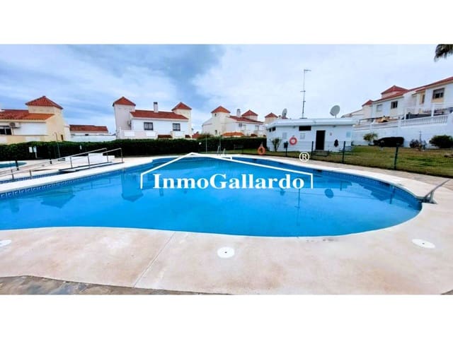 3 Zimmer Doppelhaus zu verkaufen in Vélez-Málaga mit Pool Garage - 390.000 € (Ref: 9807543)