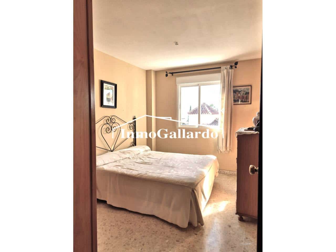 3 Zimmer Doppelhaus zu verkaufen in Velez-Malaga mit Pool Garage - 390.000 € (Ref: 9807543)