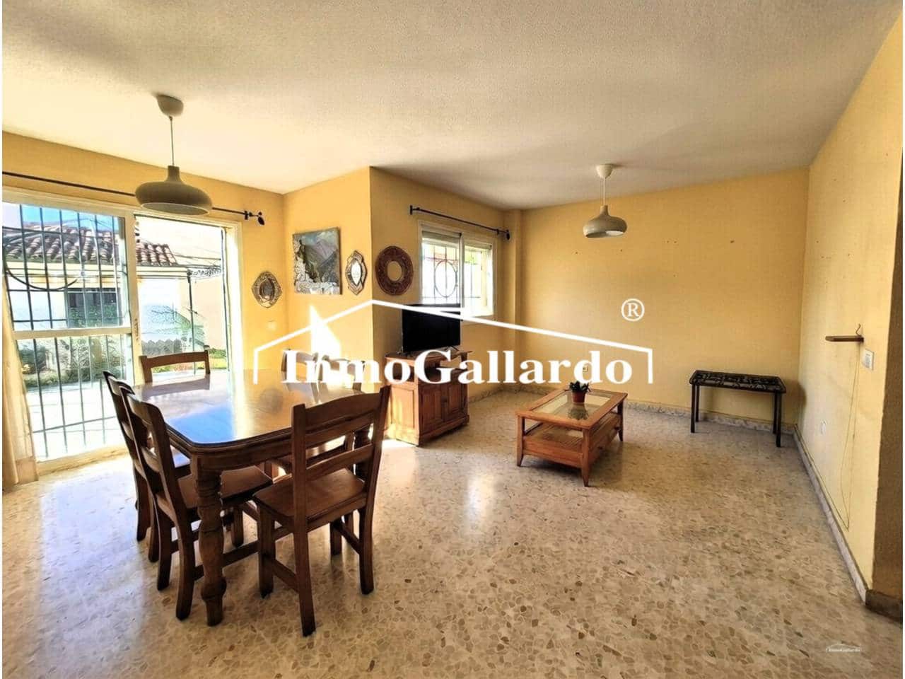 3 Zimmer Doppelhaus zu verkaufen in Velez-Malaga mit Pool Garage - 390.000 € (Ref: 9807543)