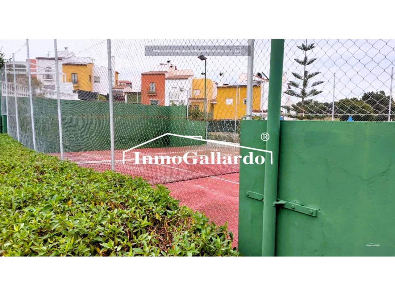 3 Zimmer Doppelhaus zu verkaufen in Velez-Malaga mit Pool Garage - 390.000 € (Ref: 9807543)