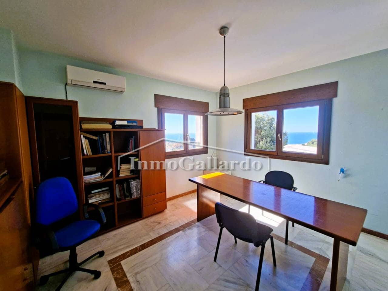 7 slaapkamer Villa te koop in Malaga stad met zwembad garage - € 1.595.000 (Ref: 9807544)