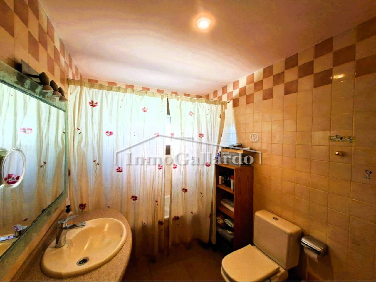 7 slaapkamer Villa te koop in Malaga stad met zwembad garage - € 1.595.000 (Ref: 9807544)