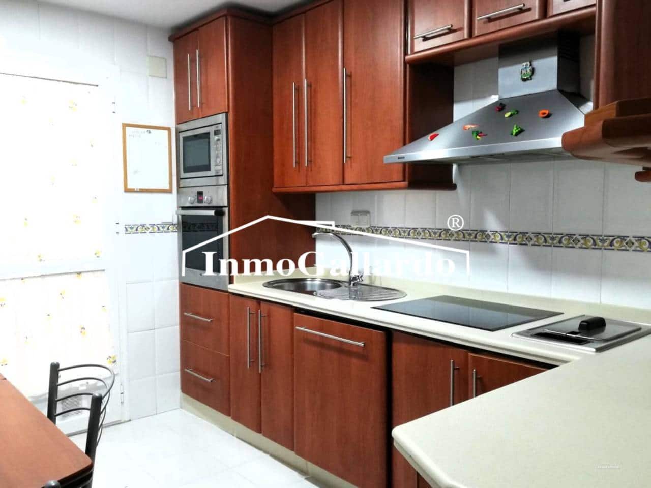 2 Zimmer Wohnung zu verkaufen in Rincon de la Victoria mit Pool Garage - 360.000 € (Ref: 9828146)