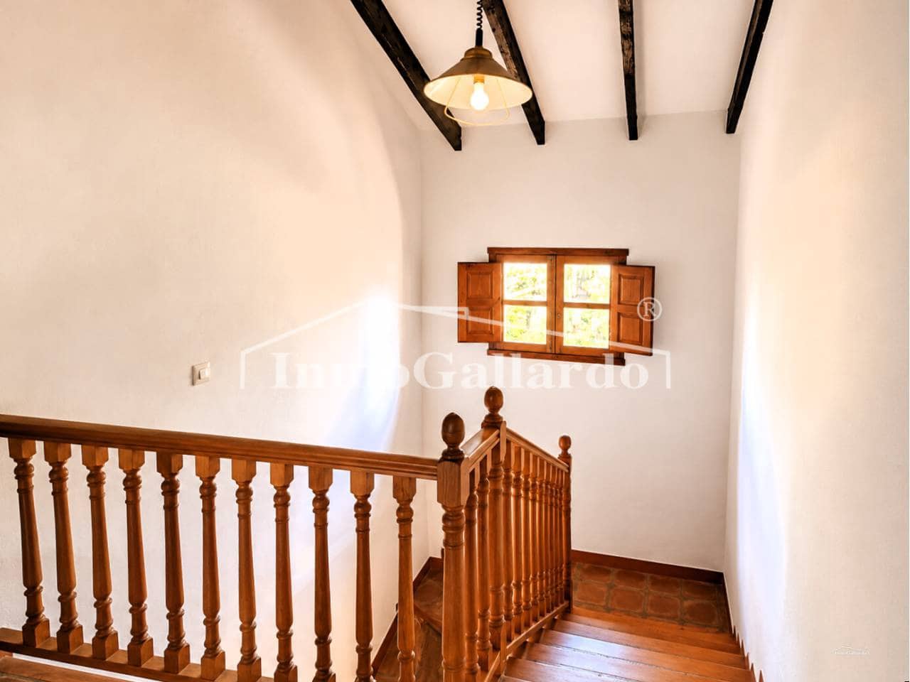 5 bedroom Townhouse for sale in Macharaviaya - € 349,000 (Ref: 9863943)