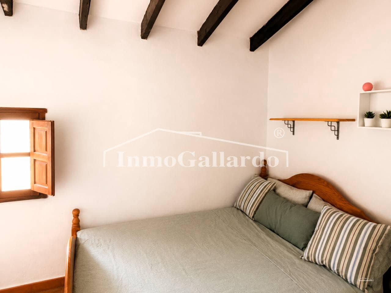5 bedroom Townhouse for sale in Macharaviaya - € 349,000 (Ref: 9863943)