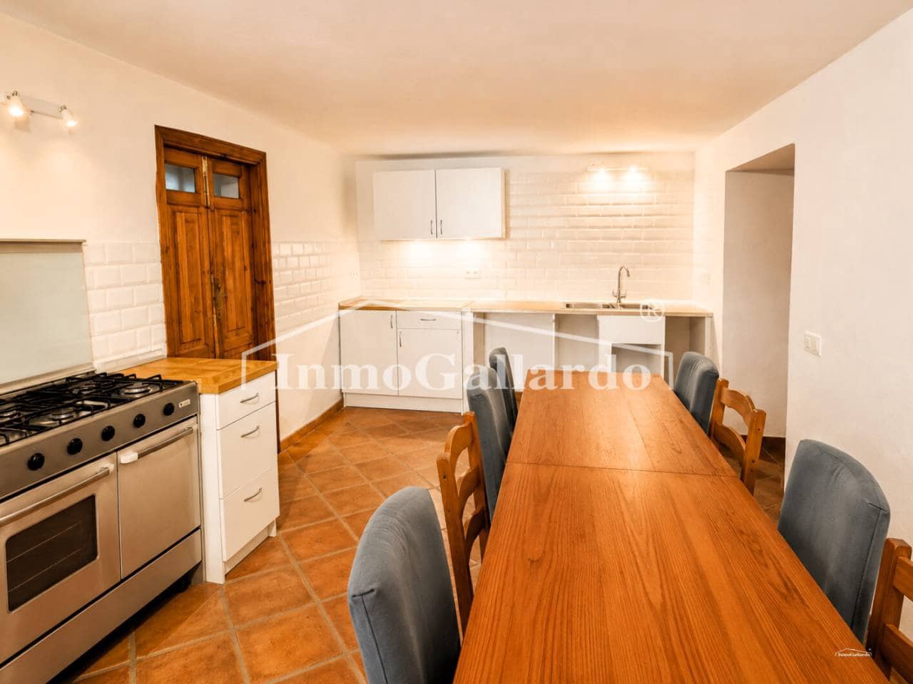5 bedroom Townhouse for sale in Macharaviaya - € 349,000 (Ref: 9863943)