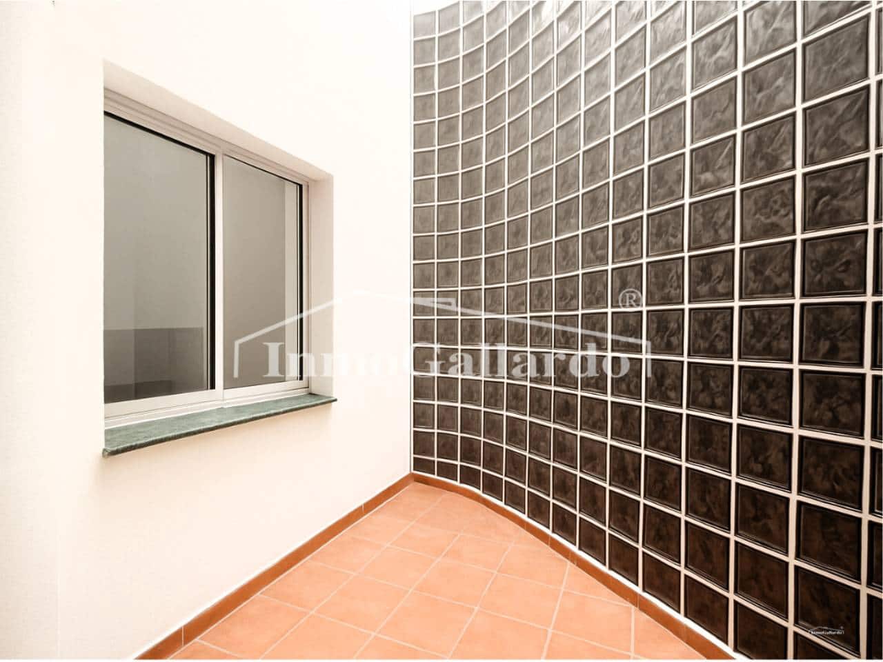 1 bedroom Apartment for sale in Anoreta with pool - € 249,900 (Ref: 9872883)