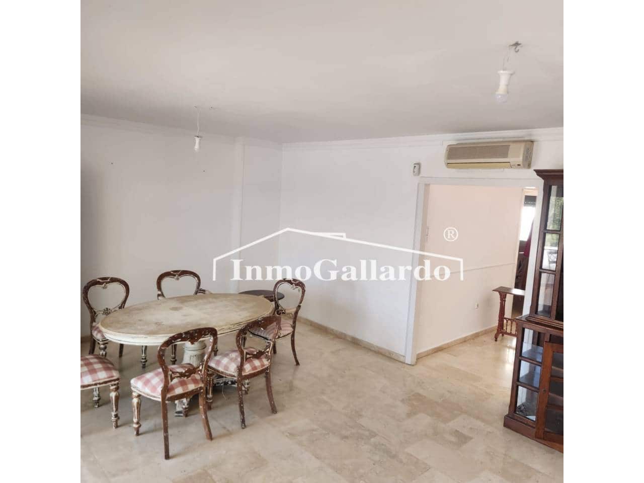 Casa de 4 habitaciones en Añoreta en venta con piscina garaje - 590.000 € (Ref: 9872884)