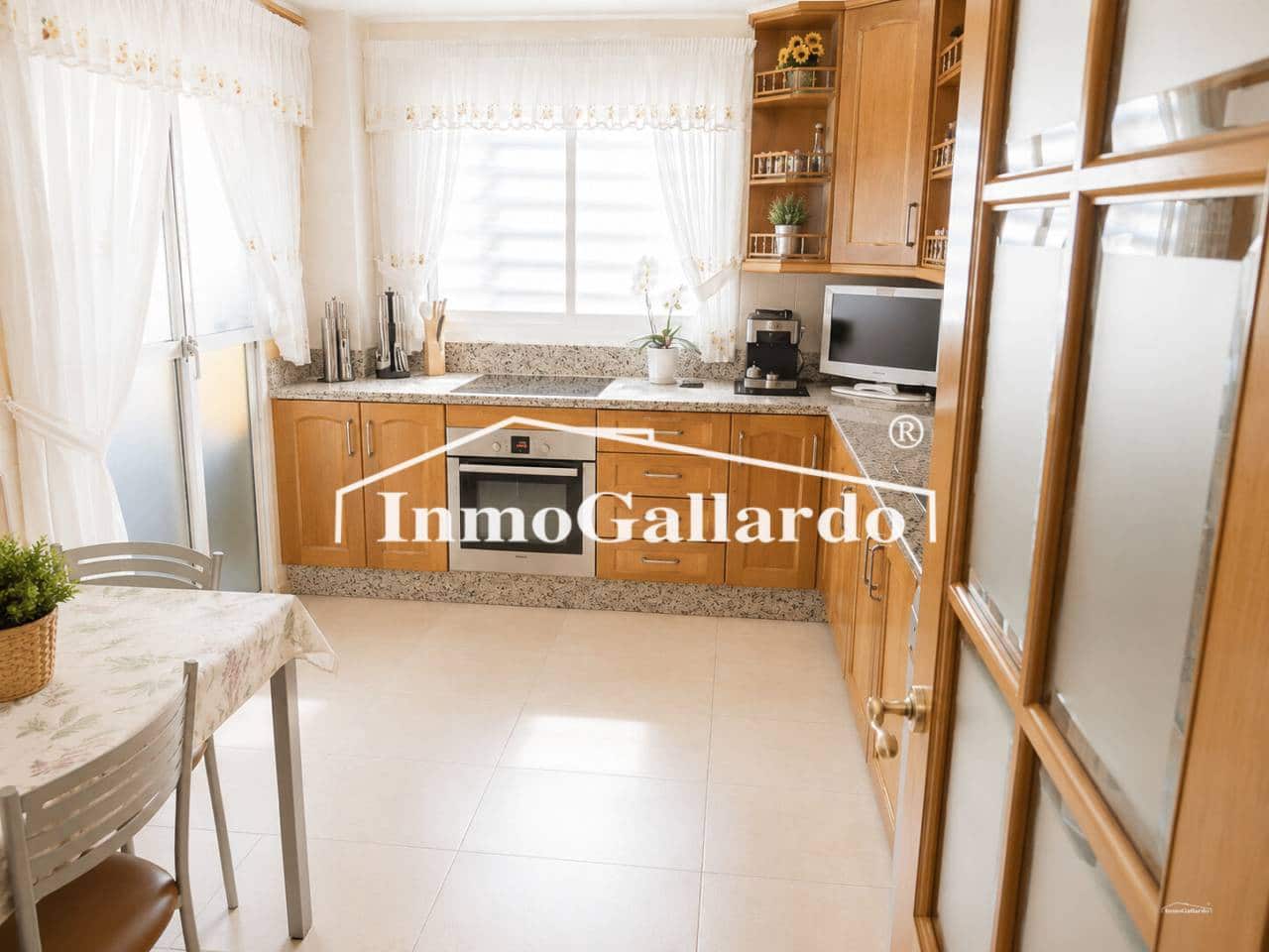 3 makuuhuone Asunto vuokrattavana paikassa Malaga kaupunki mukana 
autotalli - 1 500 € (Ref: 9877738)