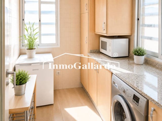 3 makuuhuone Asunto vuokrattavana paikassa El Palo, Málaga kaupunki mukana 
autotalli - 1 500 € (Ref: 9877738)