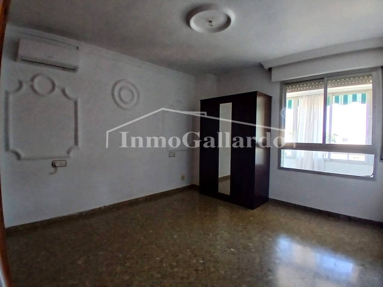 4 makuuhuone Asunto vuokrattavana paikassa Malaga kaupunki mukana 
autotalli - 1 700 € (Ref: 9877739)