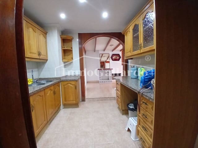 4 soverom Leilighet til leie i El Palo, Málaga by med garasje - € 1 700 (Ref: 9877739)