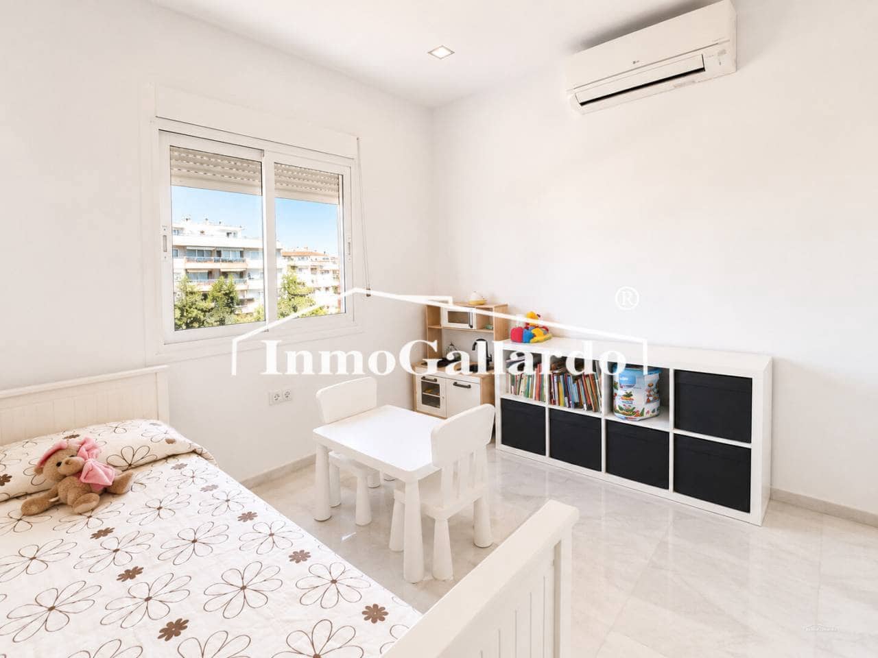 3 slaapkamer Flat te koop in Malaga stad - € 560.000 (Ref: 9889663)