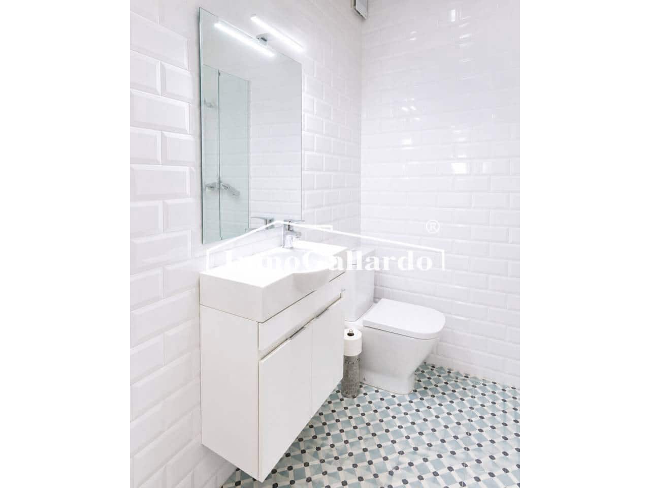 3 slaapkamer Flat te koop in Malaga stad - € 560.000 (Ref: 9889663)