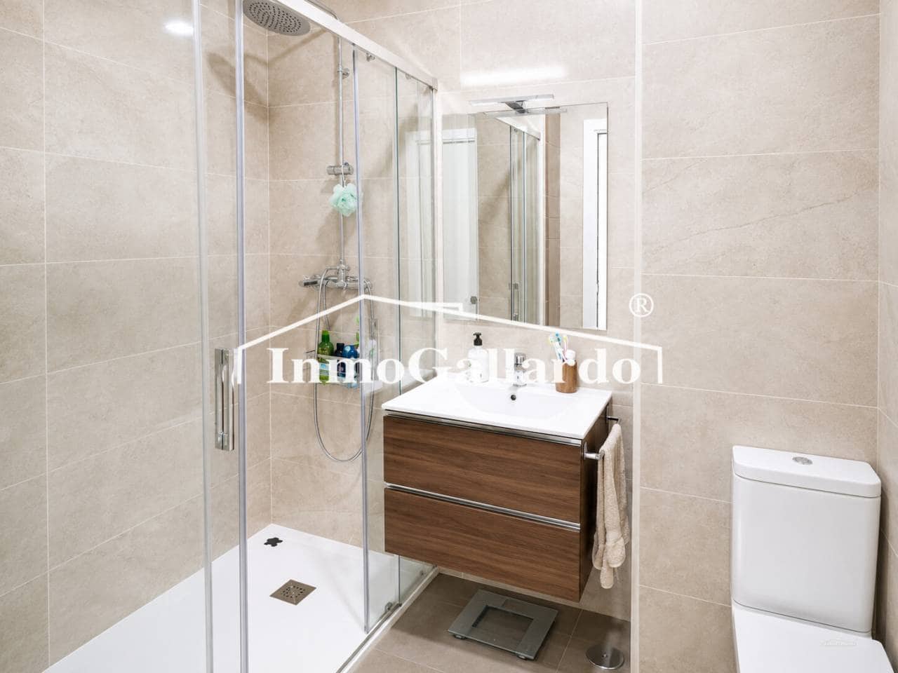 3 slaapkamer Flat te koop in Malaga stad - € 560.000 (Ref: 9889663)