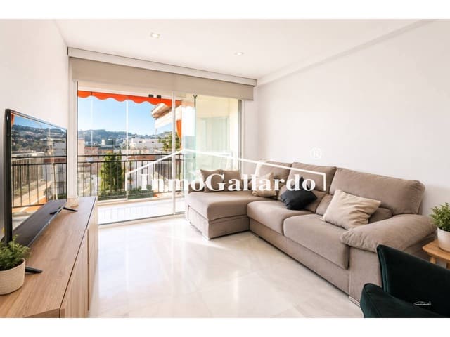3 soveværelse Lejlighed til salg i El Palo, Málaga by - € 560.000 (Ref: 9889663)