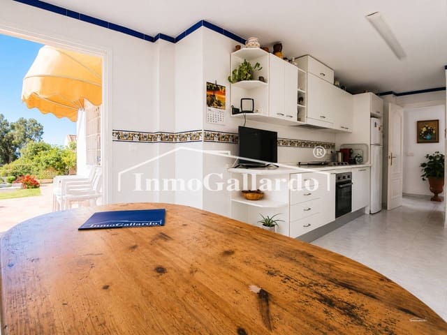 6 chambre Villa/Maison Semi-Mitoyenne à vendre à Miraflores del Palo, Malaga ville - 1 057 000 € (Ref: 9895680)