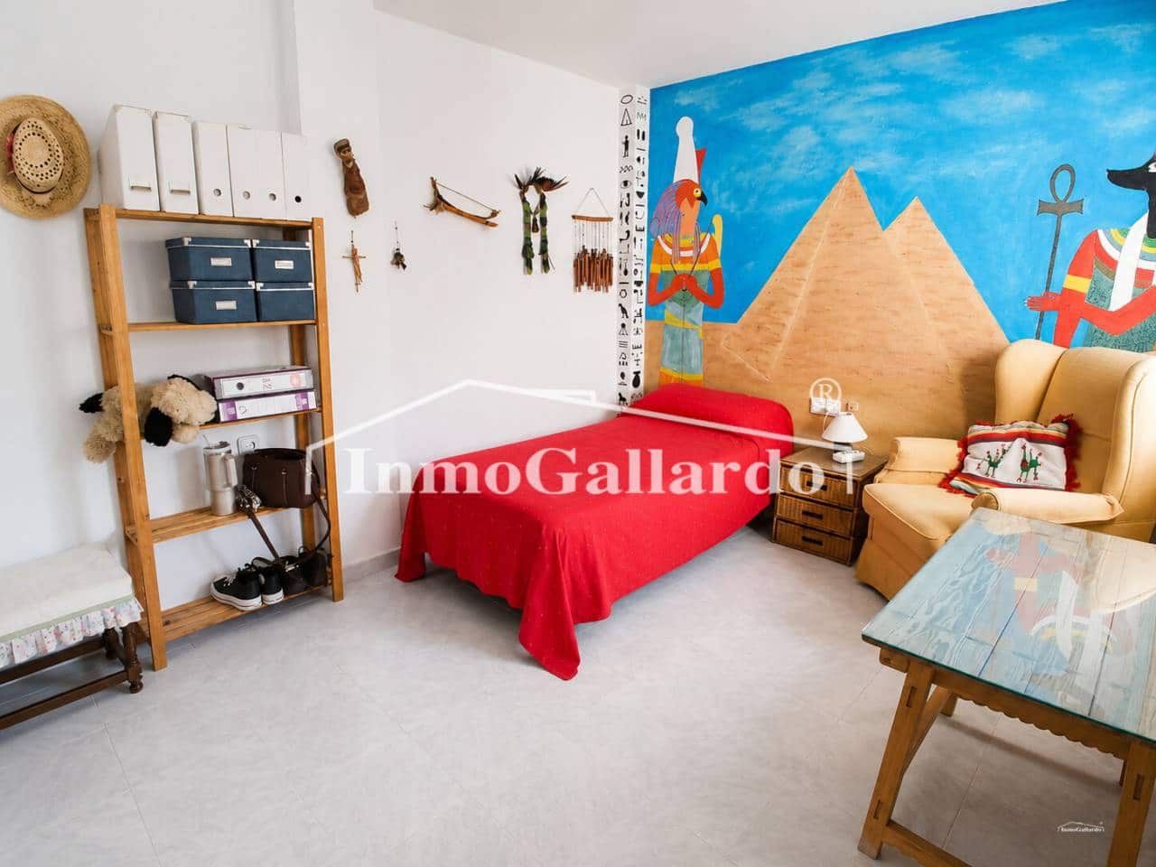 6 chambre Villa/Maison Semi-Mitoyenne à vendre à Malaga ville avec garage - 1 057 000 € (Ref: 9895680)