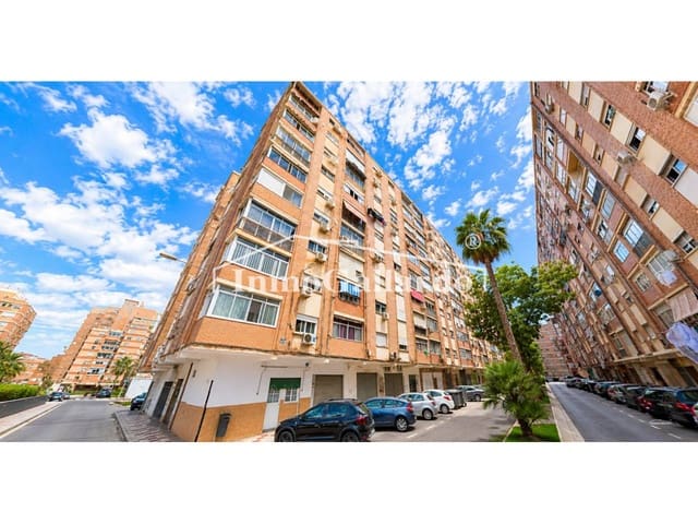 3 slaapkamer Flat te koop in Carretera de Cadiz, Málaga stad - € 167.000 (Ref: 9907128)