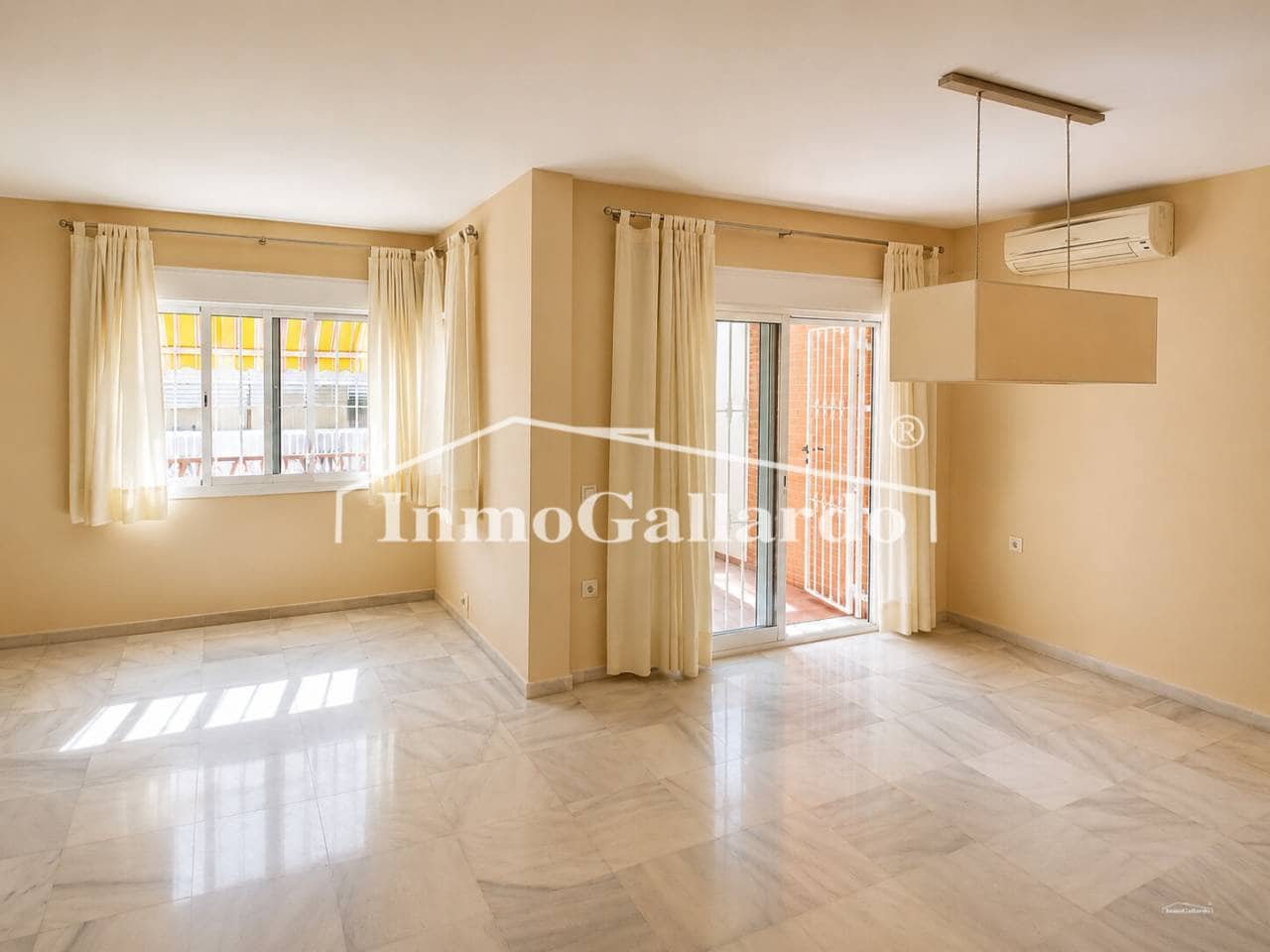 3 chambre Maison de Ville à vendre à Rincon de la Victoria avec garage - 472 000 € (Ref: 9909931)