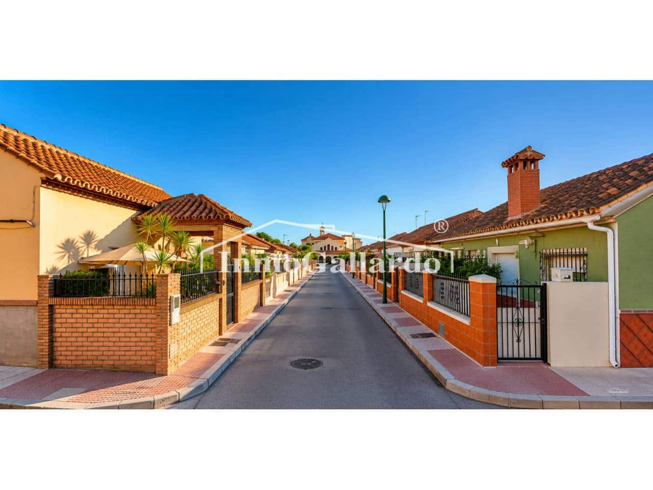 3 slaapkamer Huis te koop in Malaga stad - € 286.000 (Ref: 9912367)