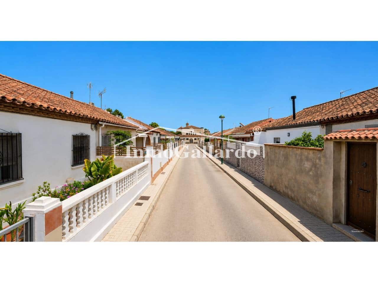 3 slaapkamer Huis te koop in Malaga stad - € 286.000 (Ref: 9912367)