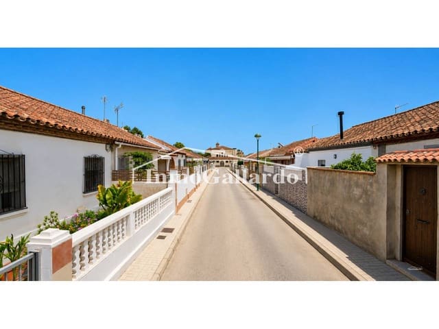 3 slaapkamer Huis te koop in Carranque, Málaga stad - € 286.000 (Ref: 9912367)