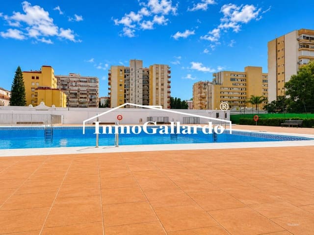 1 Zimmer Wohnung zu verkaufen in Vélez-Málaga mit Pool - 249.000 € (Ref: 9919239)