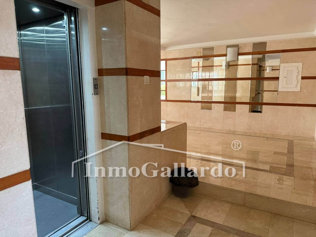 2 soverom Leilighet til salgs i Malaga by med garasje - € 475 000 (Ref: 9928611)
