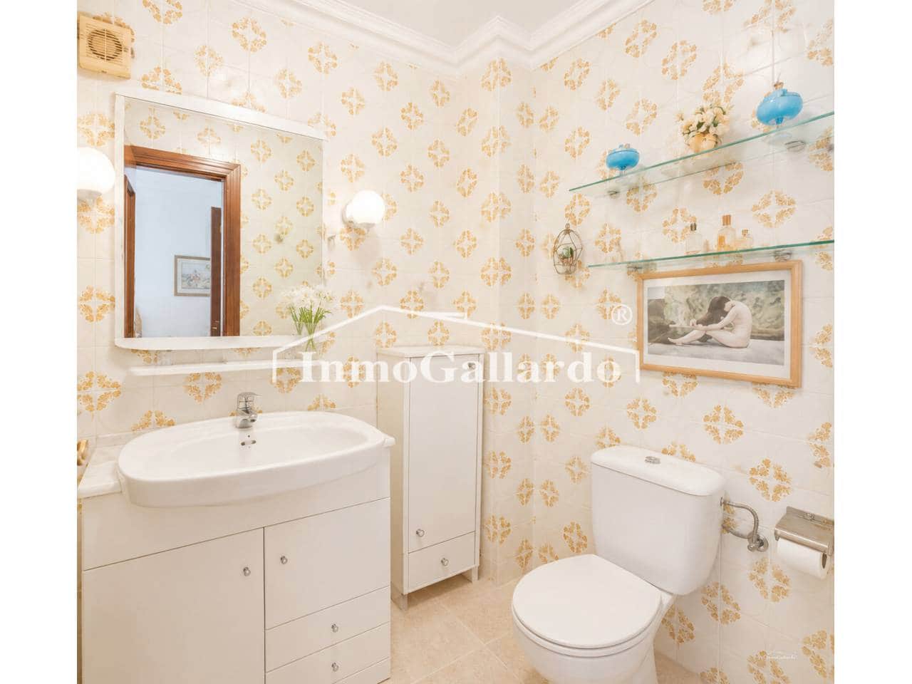 3 sovrum Takvåning till salu i Malaga stad - 456 000 € (Ref: 9935399)